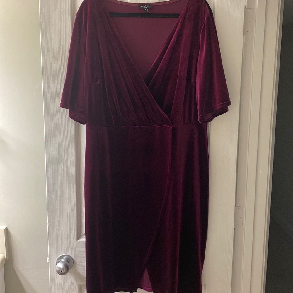 Simply Be Velvet Dress Size 16